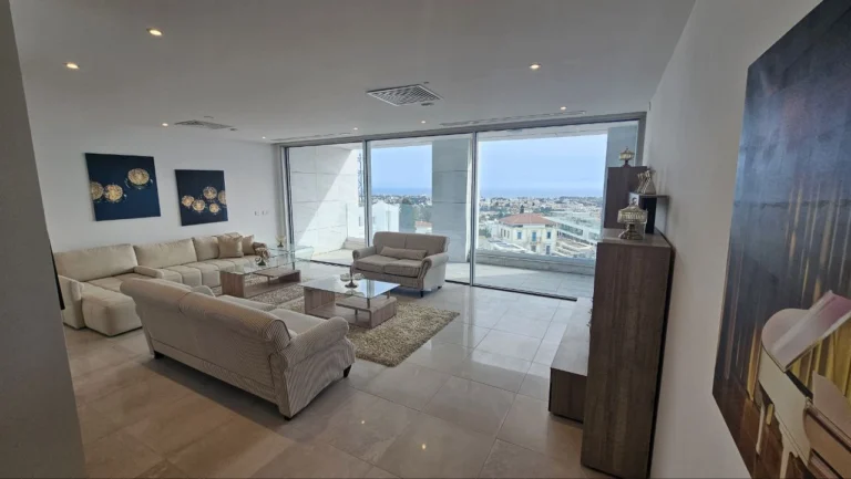 3 Bedroom Apartment for Rent in Paphos – Agios Theodoros