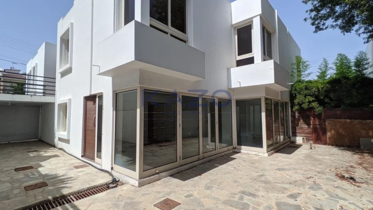 3 Bedroom House for Sale in Strovolos, Nicosia District