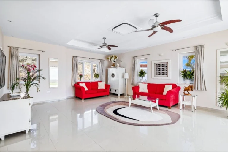 4 Bedroom House for Sale in Peyia, Paphos District