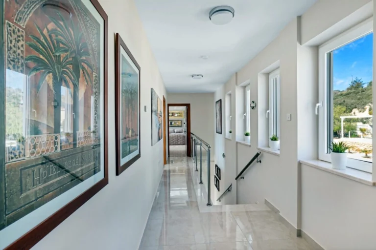 4 Bedroom House for Sale in Peyia, Paphos District