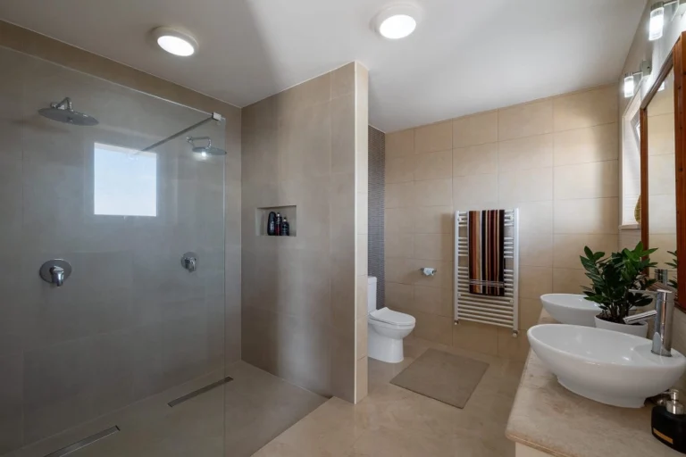 4 Bedroom House for Sale in Peyia, Paphos District