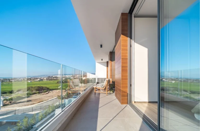 3 Bedroom House for Sale in Chlorakas, Paphos District