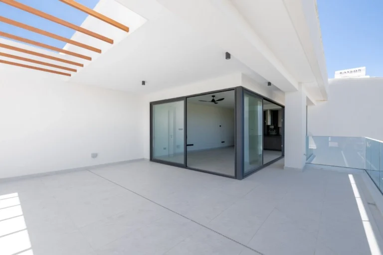 2 Bedroom Apartment for Sale in Konia, Paphos District