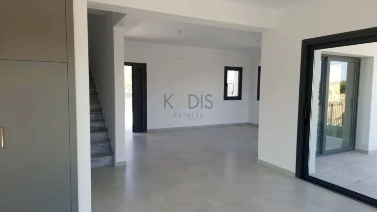 4 Bedroom House for Sale in Akrounta, Limassol District