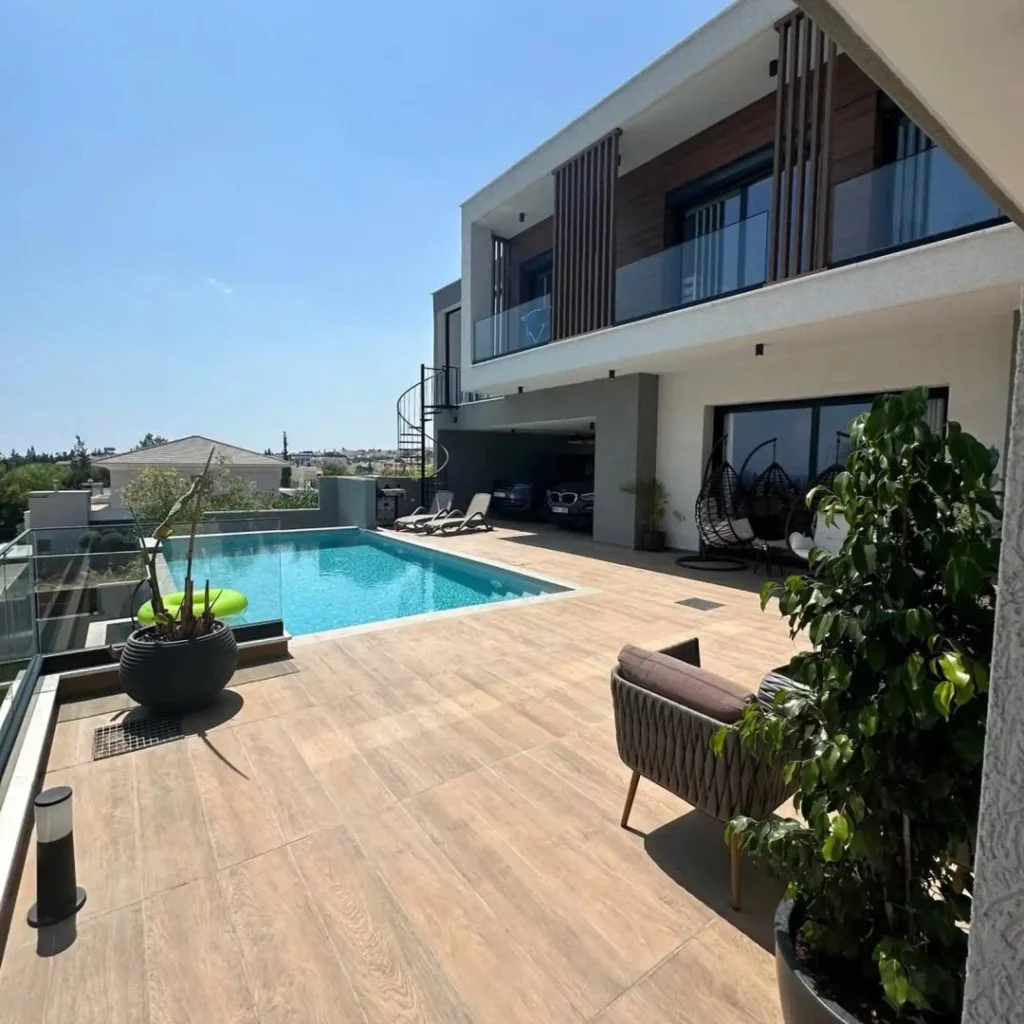 5 Bedroom House for Sale in Germasogeia, Limassol District