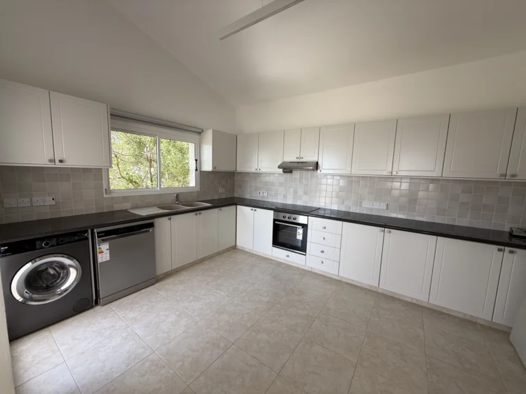 5 Bedroom House for Sale in Tala, Paphos District