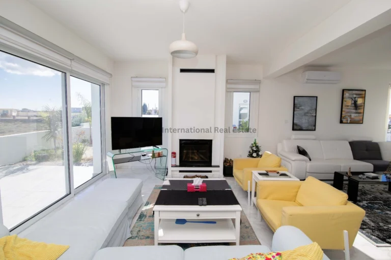 4 Bedroom House for Sale in Paralimni, Famagusta District