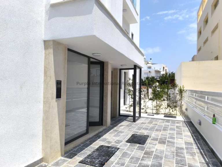2 Bedroom Apartment for Sale in Paphos – Universal