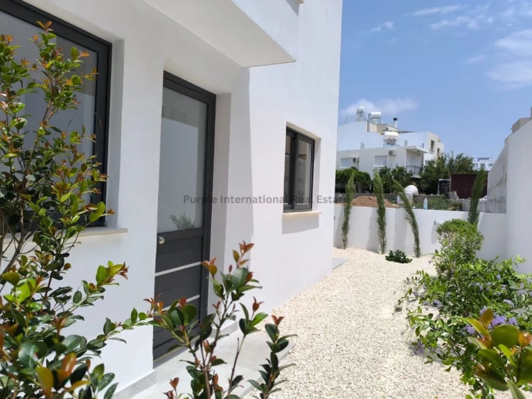 2 Bedroom Apartment for Sale in Paphos – Universal