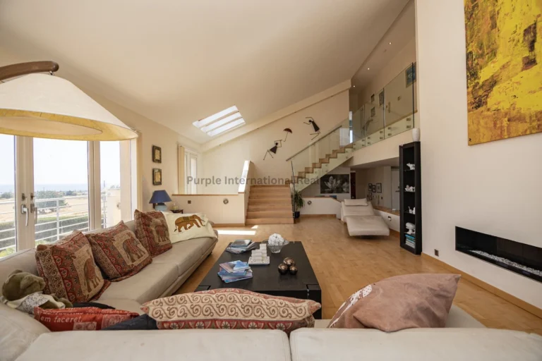 5 Bedroom House for Sale in Maroni, Larnaca District