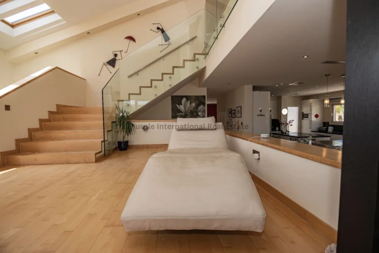 5 Bedroom House for Sale in Maroni, Larnaca District