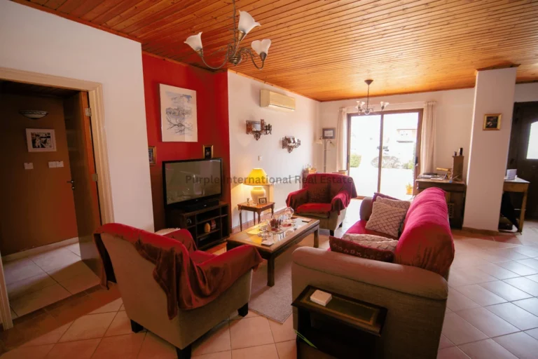 3 Bedroom House for Sale in Moni, Limassol District