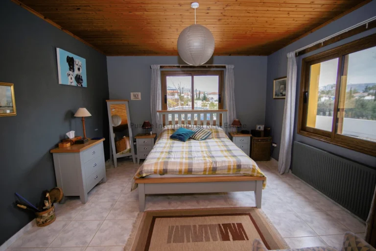 3 Bedroom House for Sale in Moni, Limassol District