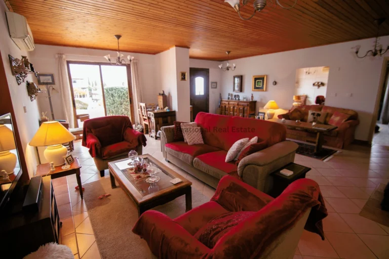 3 Bedroom House for Sale in Moni, Limassol District