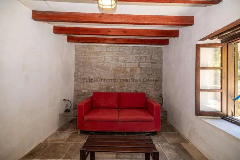 2 Bedroom House for Sale in Tochni, Larnaca District