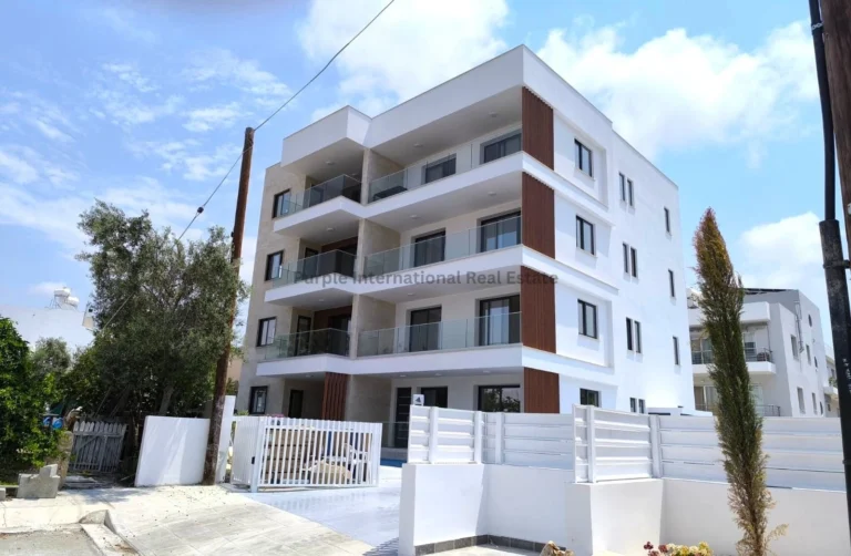 2 Bedroom Apartment for Sale in Paphos – Universal