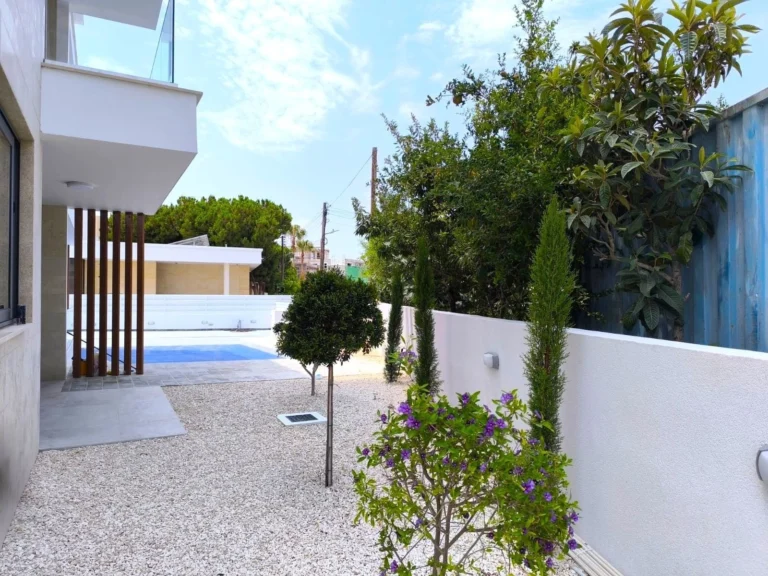 2 Bedroom Apartment for Sale in Paphos – Universal