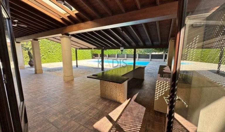 5 Bedroom House for Sale in Limassol – Kapsalos