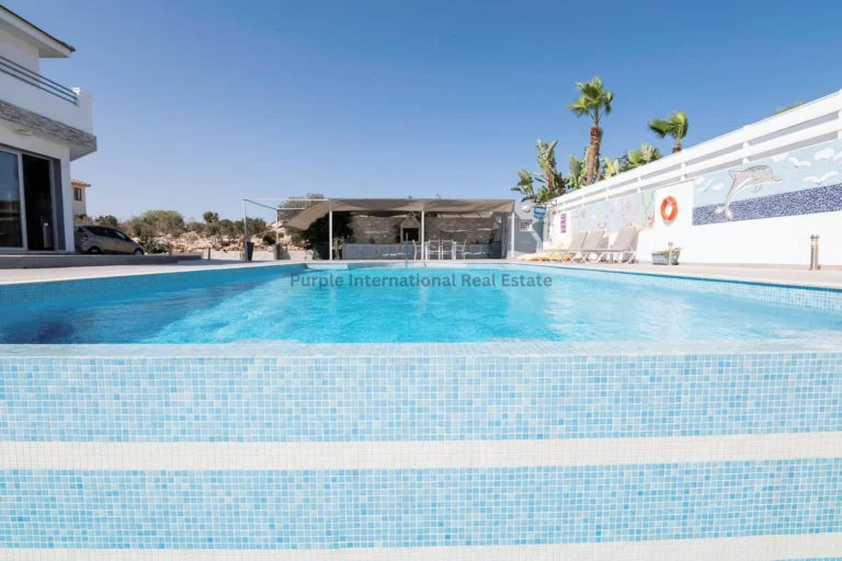 5 Bedroom House for Sale in Paralimni, Famagusta District