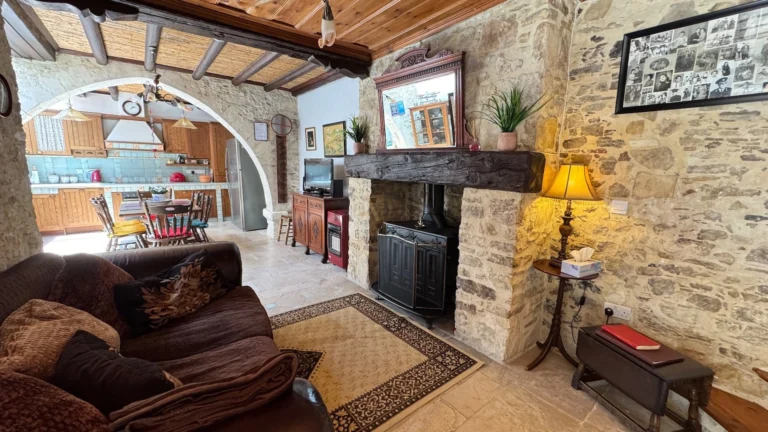 4 Bedroom House for Sale in Omodos, Limassol District