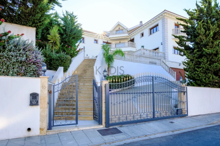 650m² House for Sale in Mouttagiaka, Limassol District