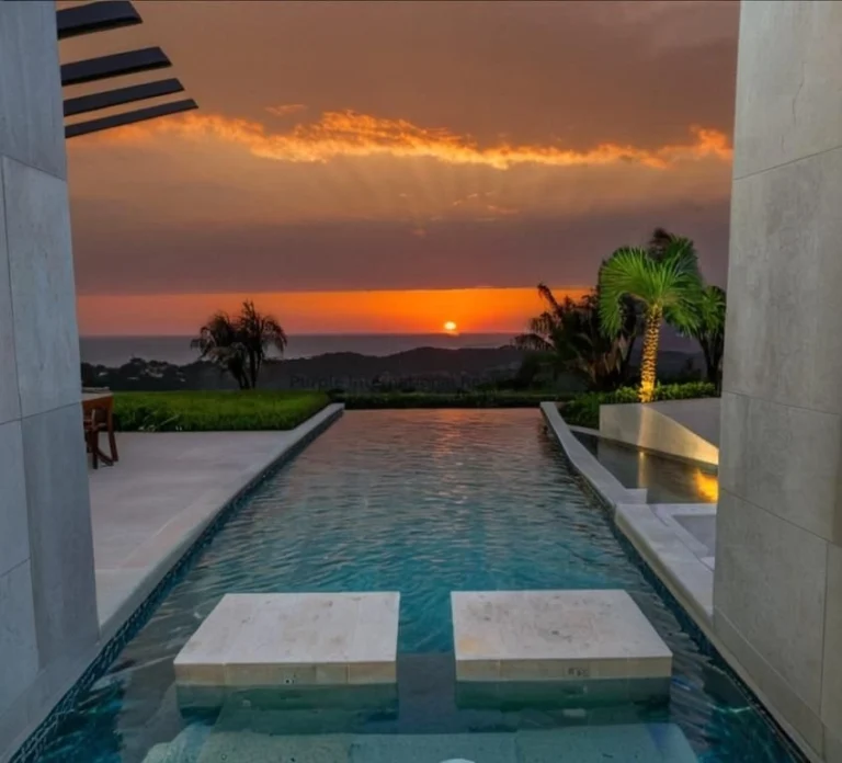 475m² House for Sale in Sea Caves, Paphos District