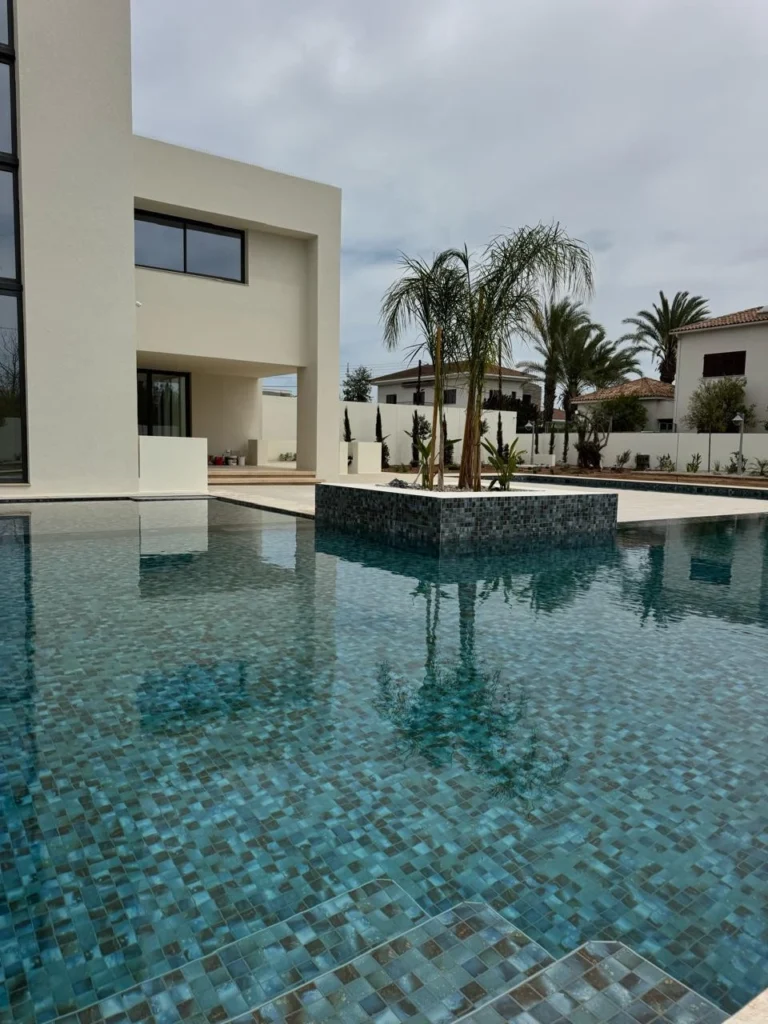 6+ Bedroom House for Sale in Strovolos, Nicosia District