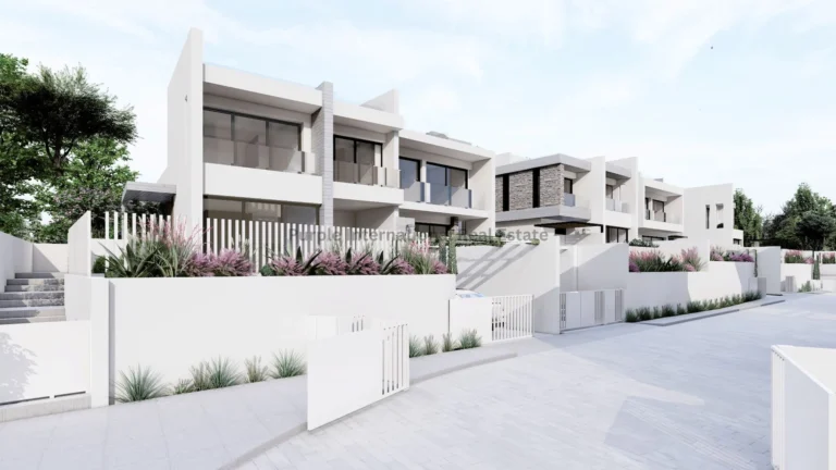 4 Bedroom House for Sale in Kissonerga, Paphos District