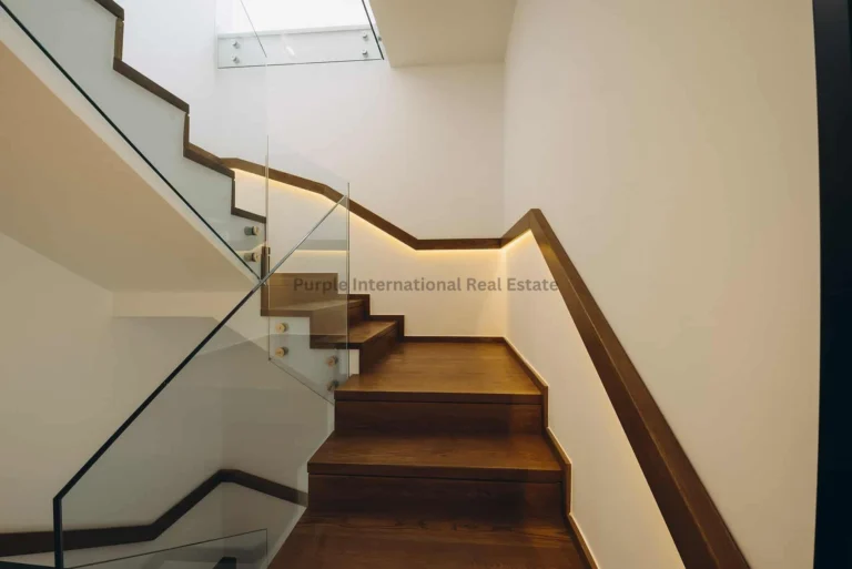 5 Bedroom House for Sale in Agios Tychonas, Limassol District
