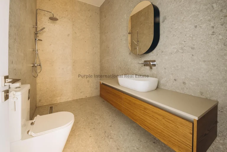 5 Bedroom House for Sale in Agios Tychonas, Limassol District