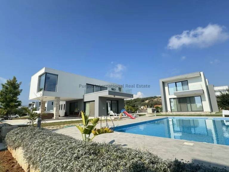 3 Bedroom House for Sale in Chlorakas, Paphos District