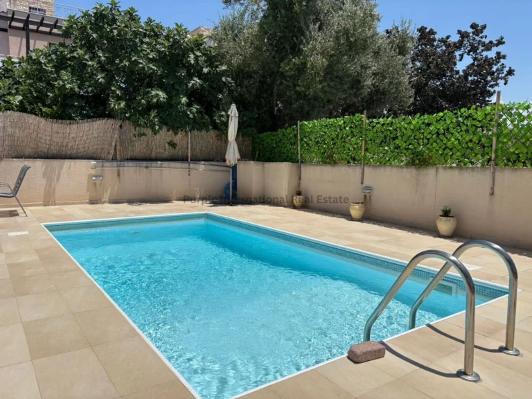 3 Bedroom House for Sale in Peyia, Paphos District