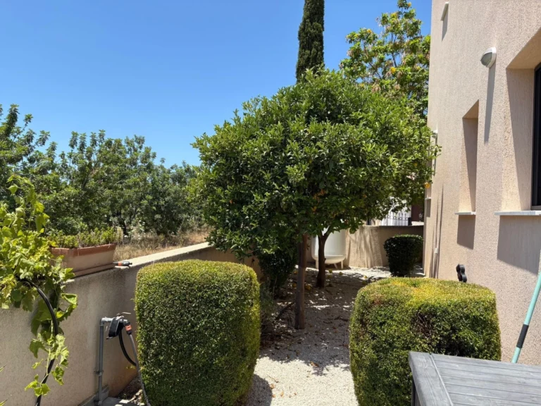 3 Bedroom House for Sale in Peyia, Paphos District