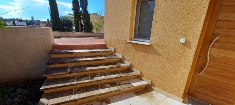 3 Bedroom House for Sale in Chlorakas, Paphos District