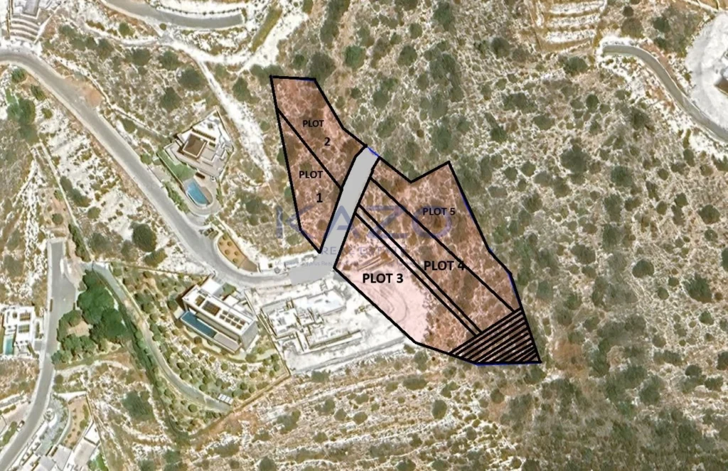 1,025m² Plot for Sale in Agios Tychonas, Limassol District
