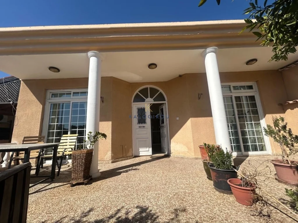 3 Bedroom House for Sale in Aradippou, Larnaca District