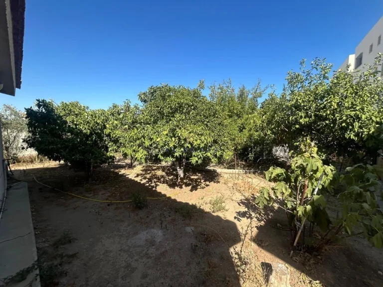 3 Bedroom House for Sale in Aradippou, Larnaca District