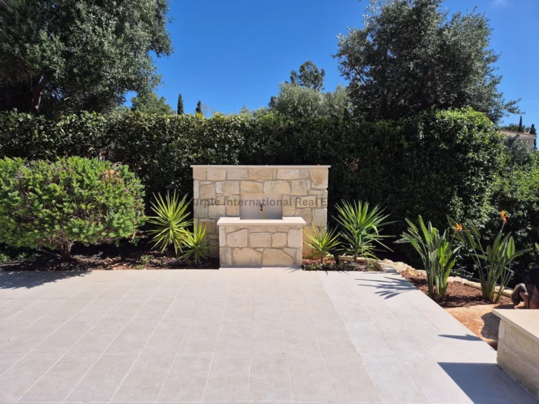 4 Bedroom House for Sale in Aphrodite Hills, Paphos District