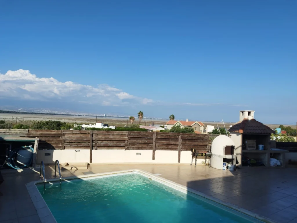 3 Bedroom House for Sale in Akrotiri, Limassol District