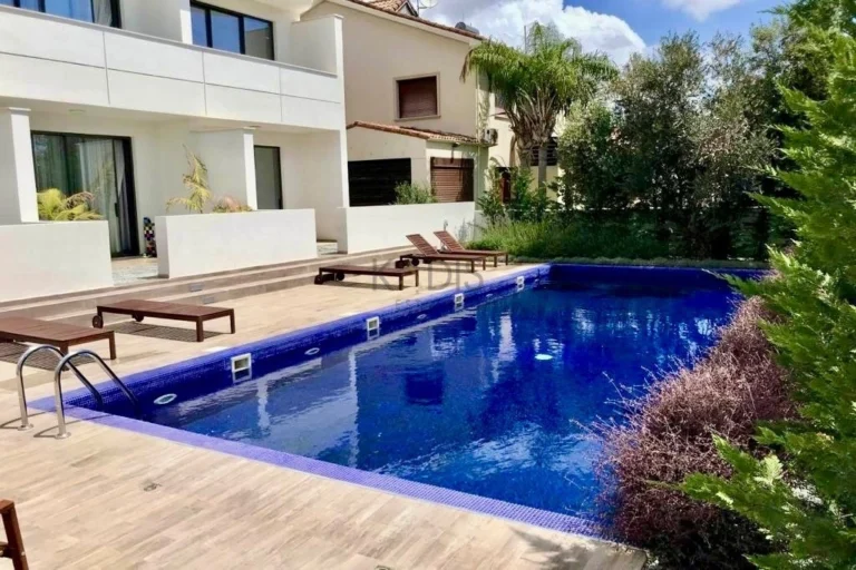 3 Bedroom House for Sale in Potamos Germasogeias, Limassol District
