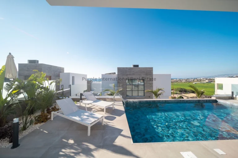 3 Bedroom House for Sale in Chlorakas, Paphos District