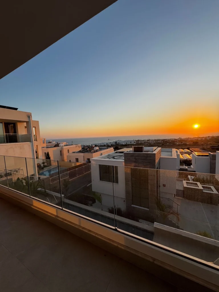 3 Bedroom House for Sale in Chlorakas, Paphos District