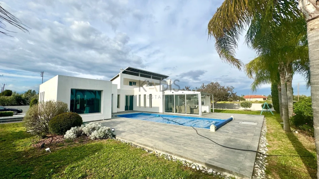 4 Bedroom House for Rent in Ypsonas, Limassol District