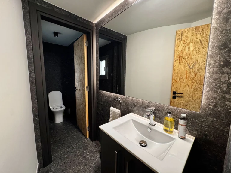 250m² Office for Rent in Limassol – Katholiki