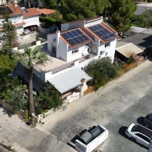 3 Bedroom House for Sale in Latsia, Nicosia District