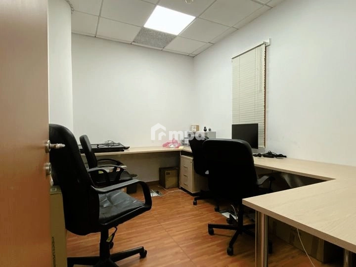 505m² Building for Rent in Nicosia District