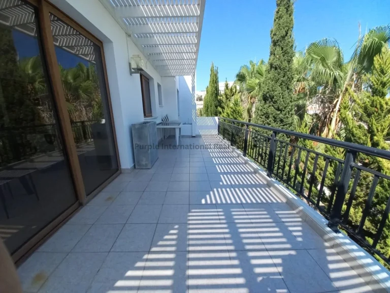 2 Bedroom Apartment for Sale in Paphos – Universal