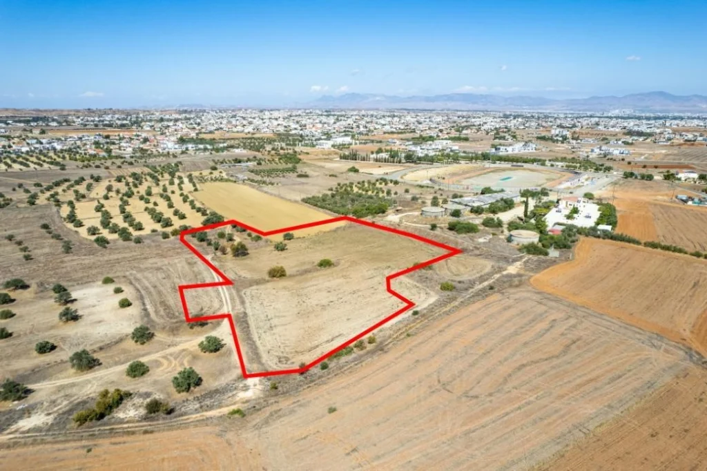 12,607m² Plot for Sale in Lakatamia, Nicosia District