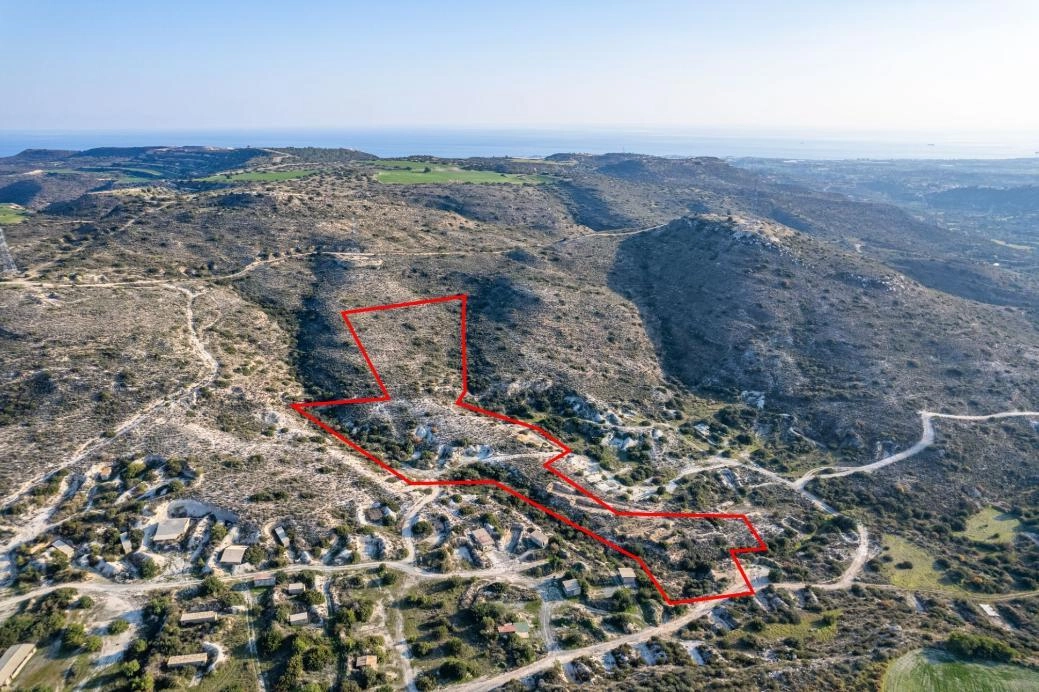 19,399m² Plot for Sale in Choirokoitia, Larnaca District