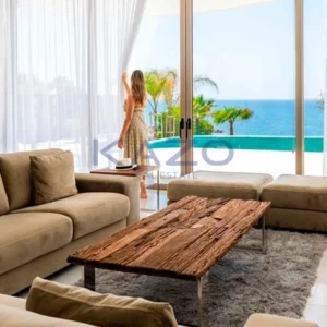 4 Bedroom House for Sale in Kissonerga, Paphos District